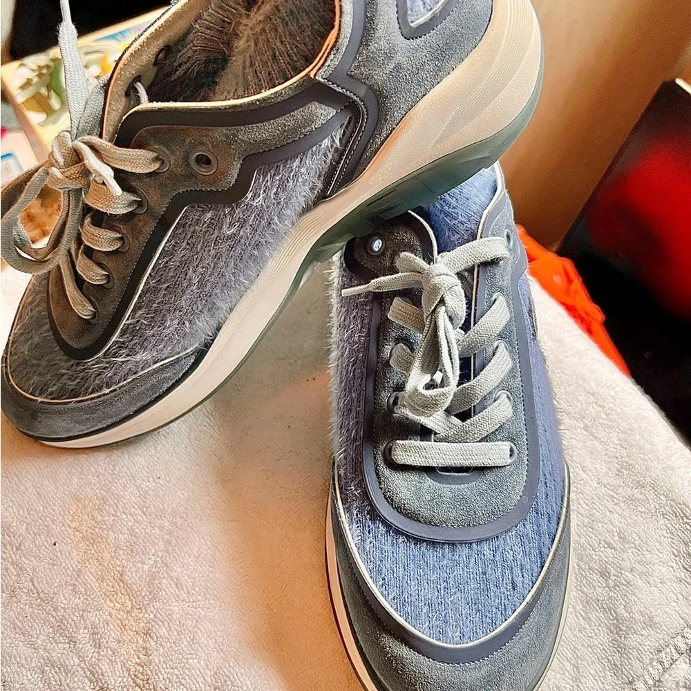CHANEL Blue and Gray Sneakers - Picture 2 of 6